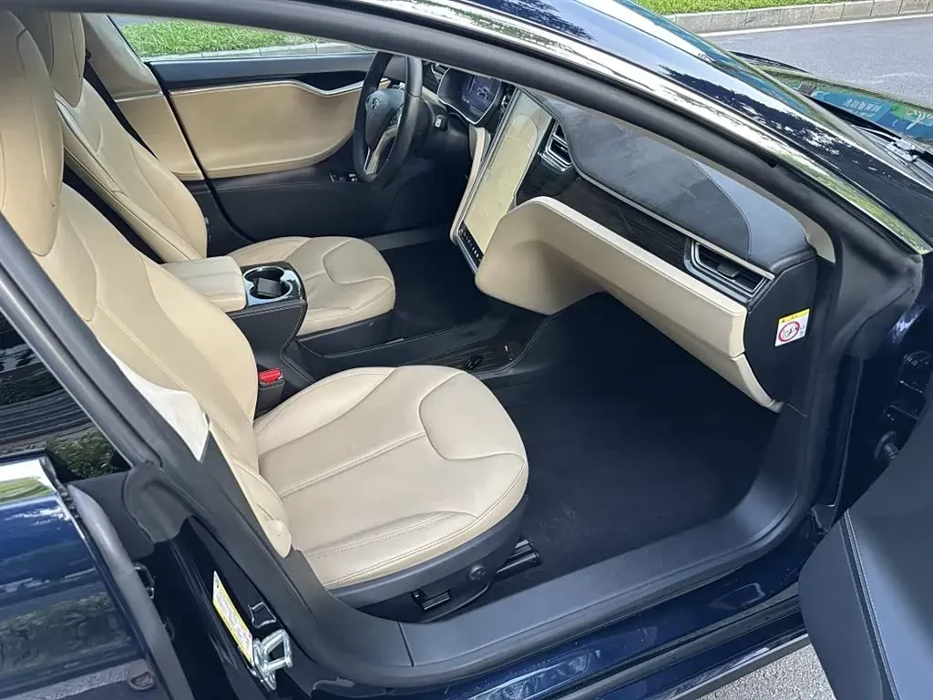 2014 Tesla Model S BEV 85KWH,autocango,china used car exporter,china ev exporter,chinese used car exporter,chinese used ev exporter