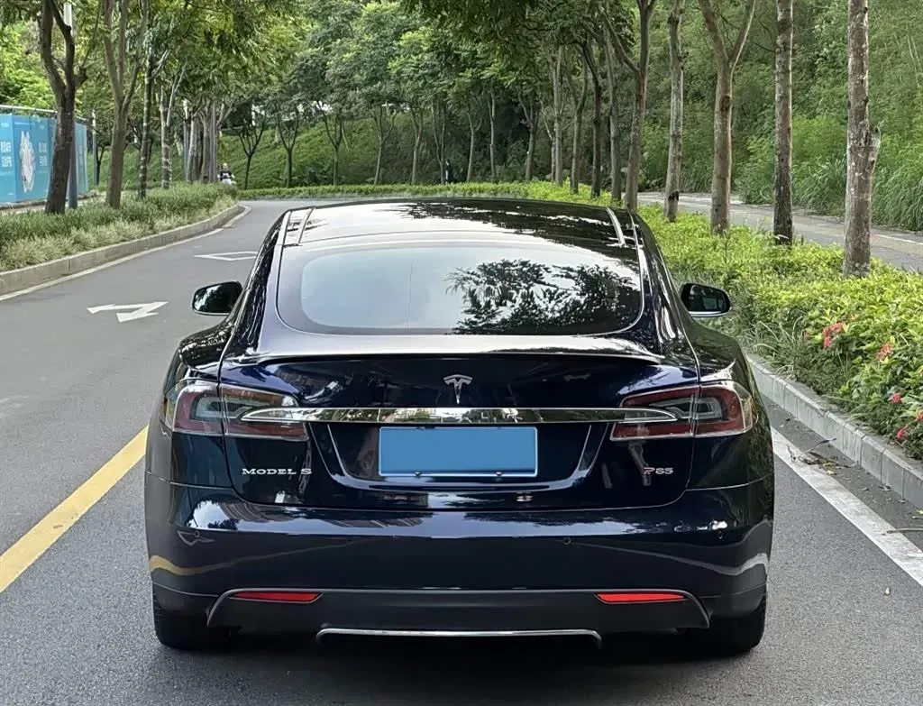 2014 Tesla Model S BEV 85KWH,autocango,china used car exporter,china ev exporter,chinese used car exporter,chinese used ev exporter