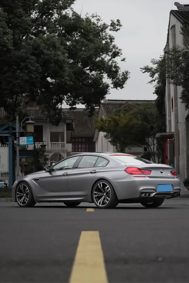 2015 BMW M6 4.4T 560HP V8 7DCT,autocango,china used car exporter,china ev exporter,chinese used car exporter,chinese used ev exporter