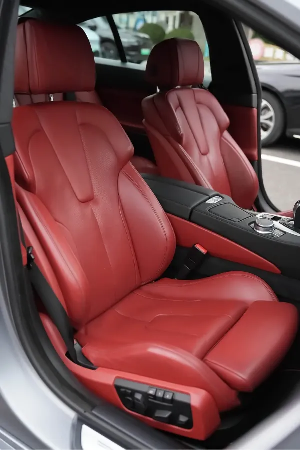 2015 BMW M6 4.4T 560HP V8 7DCT,autocango,china used car exporter,china ev exporter,chinese used car exporter,chinese used ev exporter