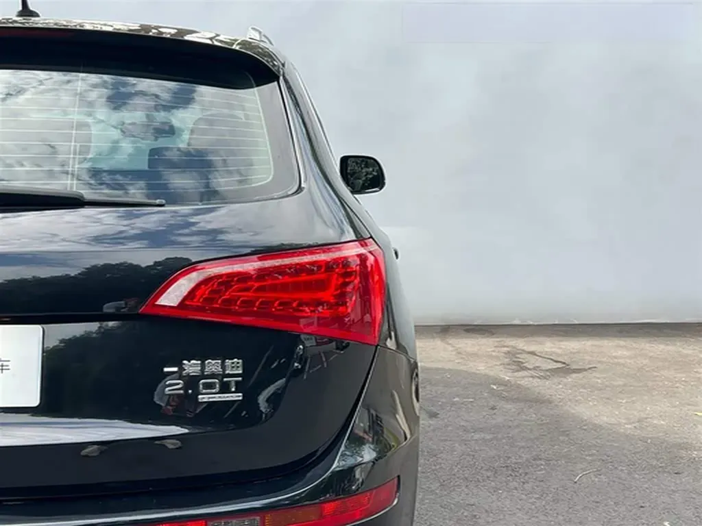 2012 Audi Q5 2.0T 211HP L4 8AT,autocango,china used car exporter,china ev exporter,chinese used car exporter,chinese used ev exporter