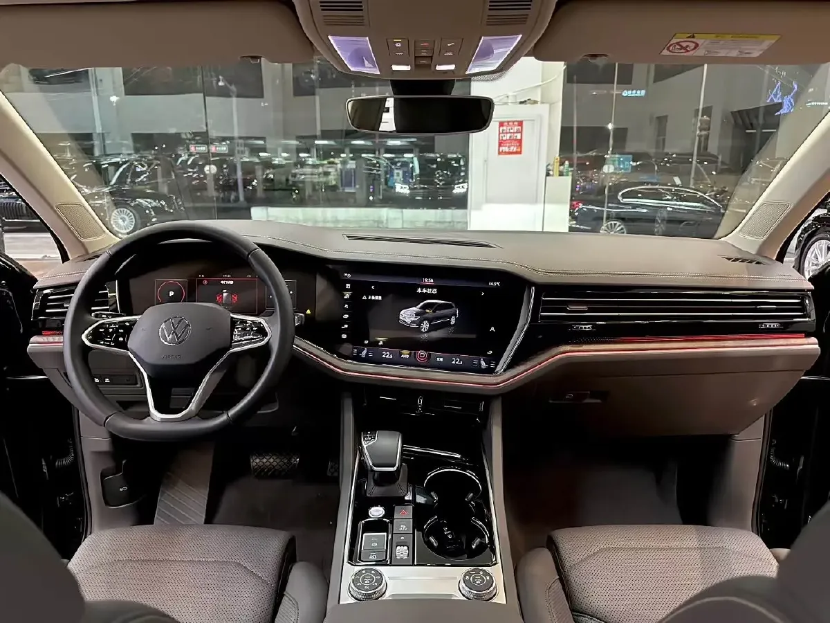 2023 Volkswagen Touareg 3.0T 340HP V6 8AT,autocango,china used car exporter,china ev exporter,chinese used car exporter,chinese used ev exporter