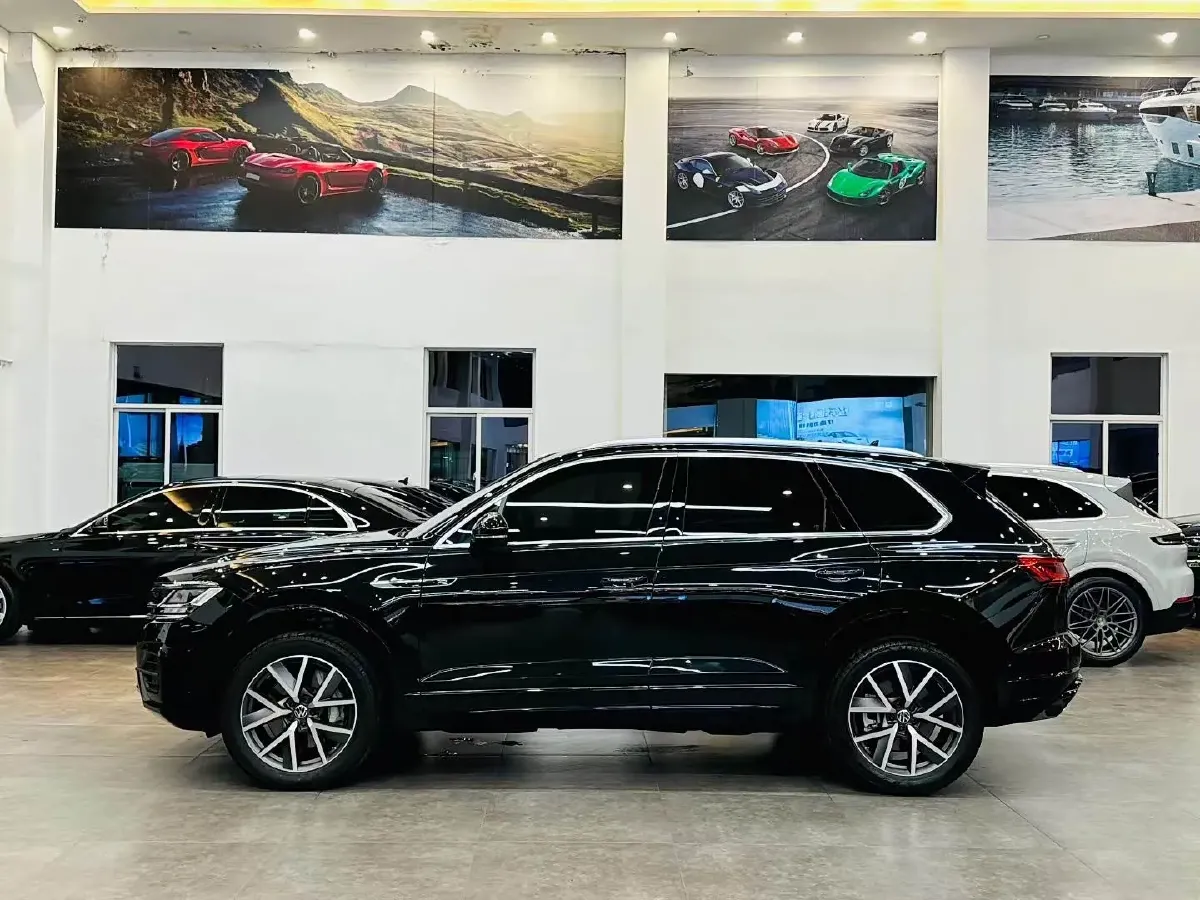 2023 Volkswagen Touareg 3.0T 340HP V6 8AT,autocango,china used car exporter,china ev exporter,chinese used car exporter,chinese used ev exporter