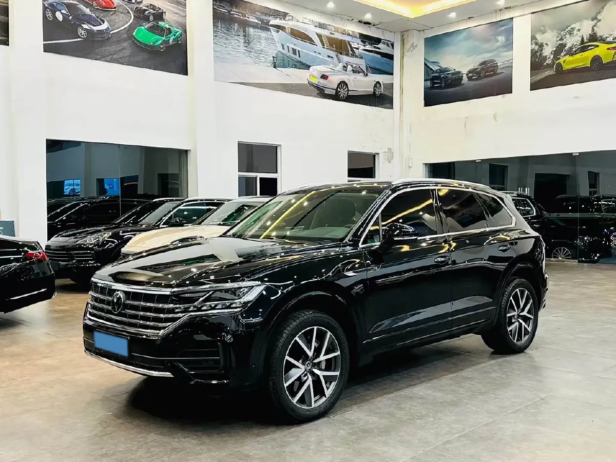 2023 Volkswagen Touareg 3.0T 340HP V6 8AT,autocango,china used car exporter,china ev exporter,chinese used car exporter,chinese used ev exporter