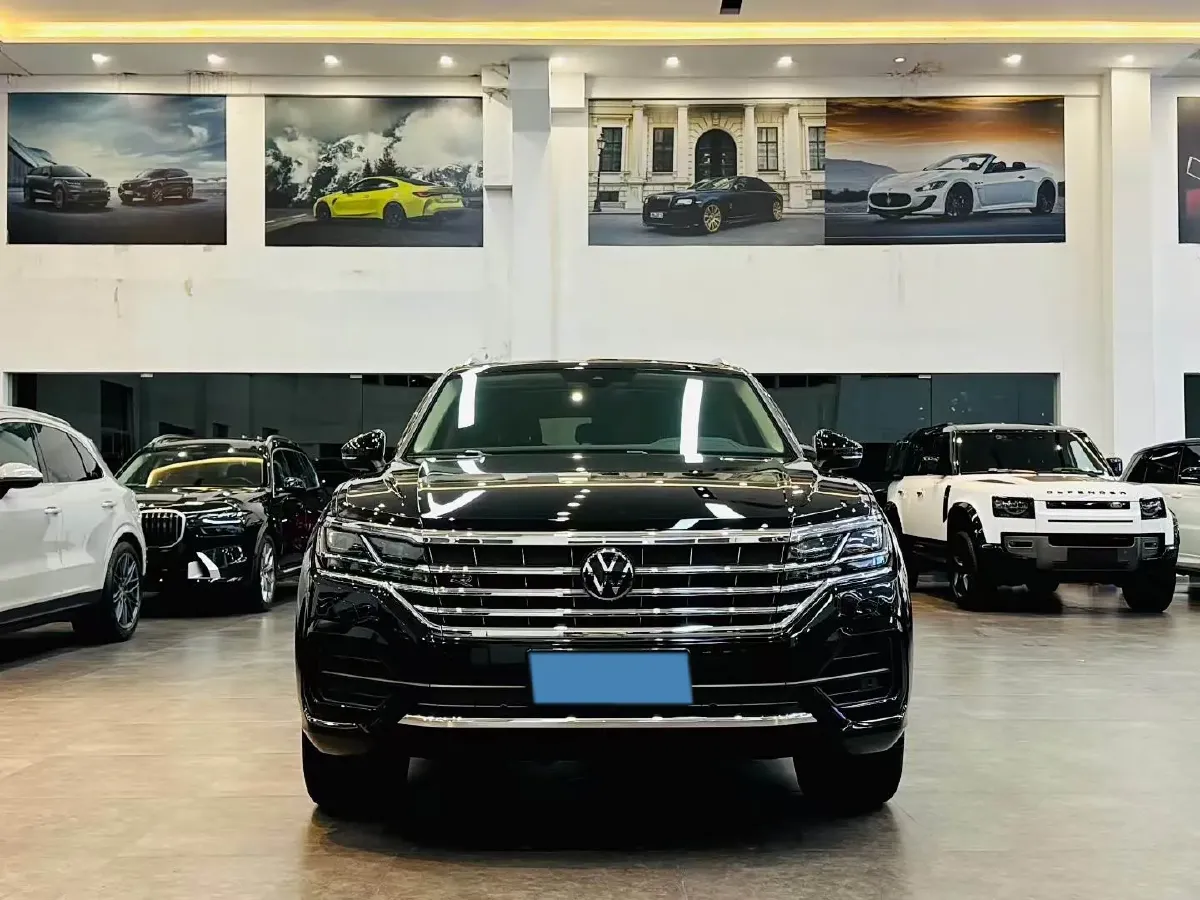 2023 Volkswagen Touareg 3.0T 340HP V6 8AT,autocango,china used car exporter,china ev exporter,chinese used car exporter,chinese used ev exporter
