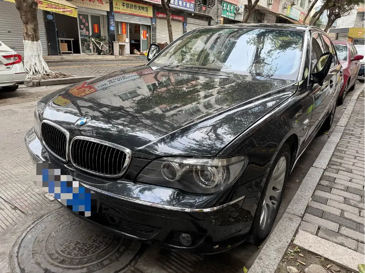 2005 BMW 7 Series 6.0L 445HP V12 6AT