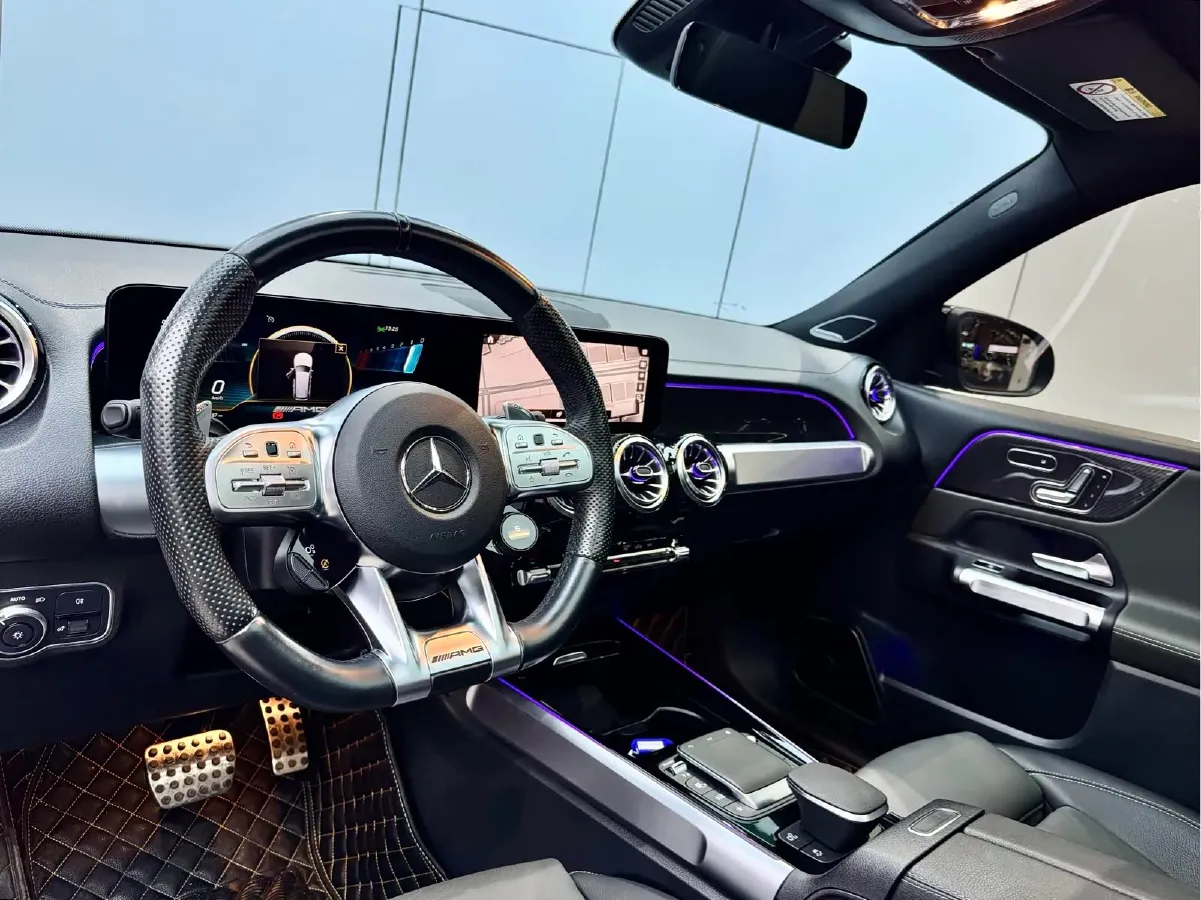 2022 Mercedes-Benz GLB AMG 2.0T 306HP L4 8DCT,autocango,china used car exporter,china ev exporter,chinese used car exporter,chinese used ev exporter