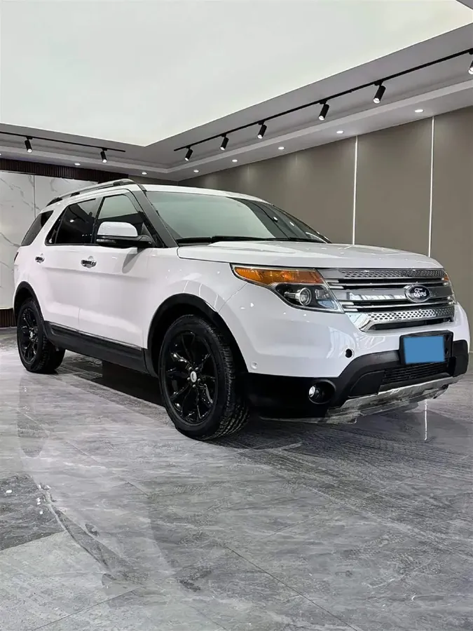 2013 Ford Explorer 3.5L 291HP V6 6AT,autocango,china used car exporter,china ev exporter,chinese used car exporter,chinese used ev exporter