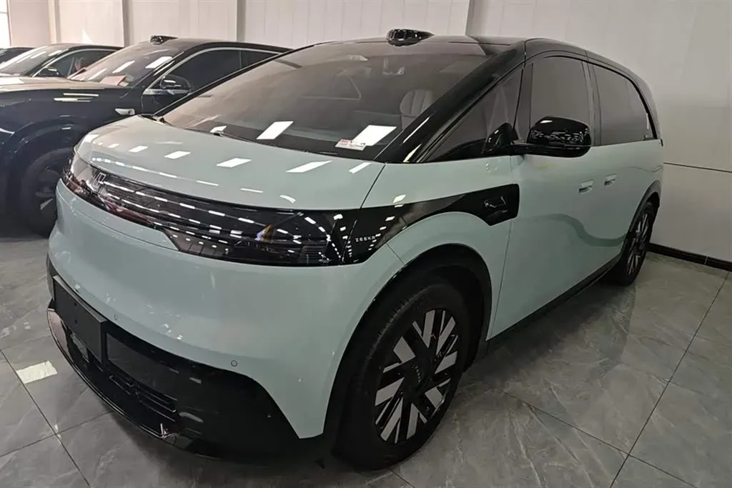 2025 Zeekr MIX BEV 76KWH,autocango,china used car exporter,china ev exporter,chinese used car exporter,chinese used ev exporter