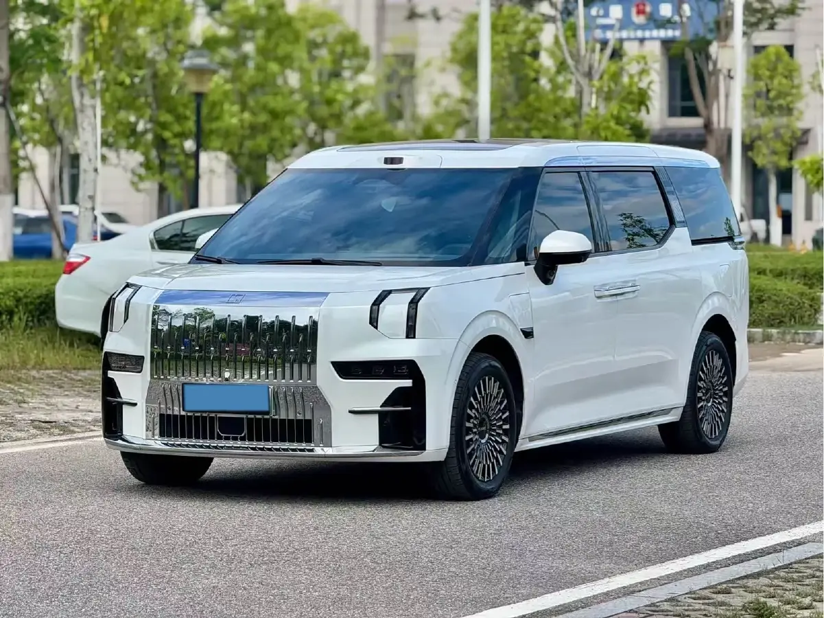 2024 Zeekr 009 BEV 108KWH