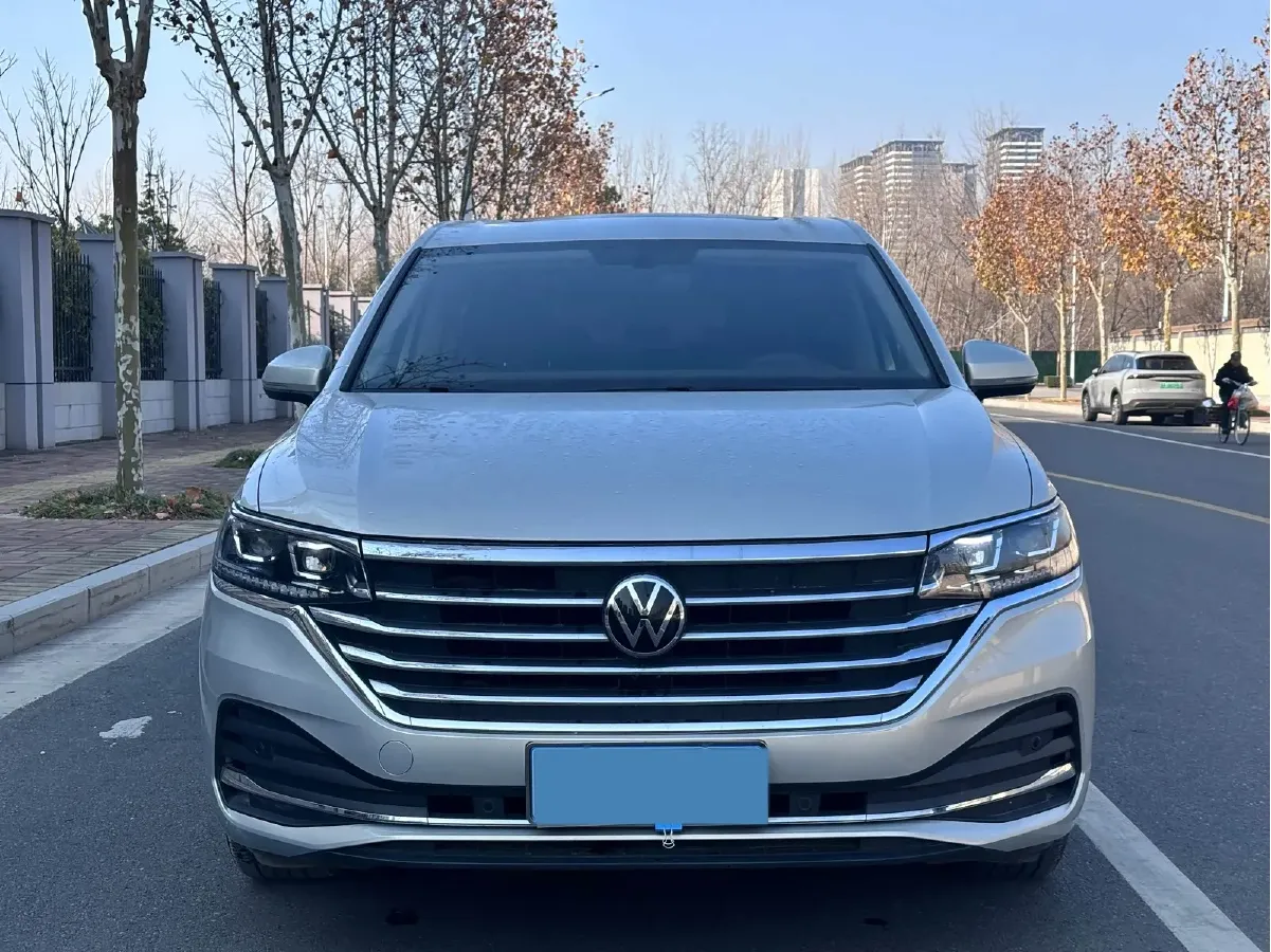 2020 Volkswagen Viloran 2.0T 186HP L4 7DCT,autocango,china used car exporter,china ev exporter,chinese used car exporter,chinese used ev exporter