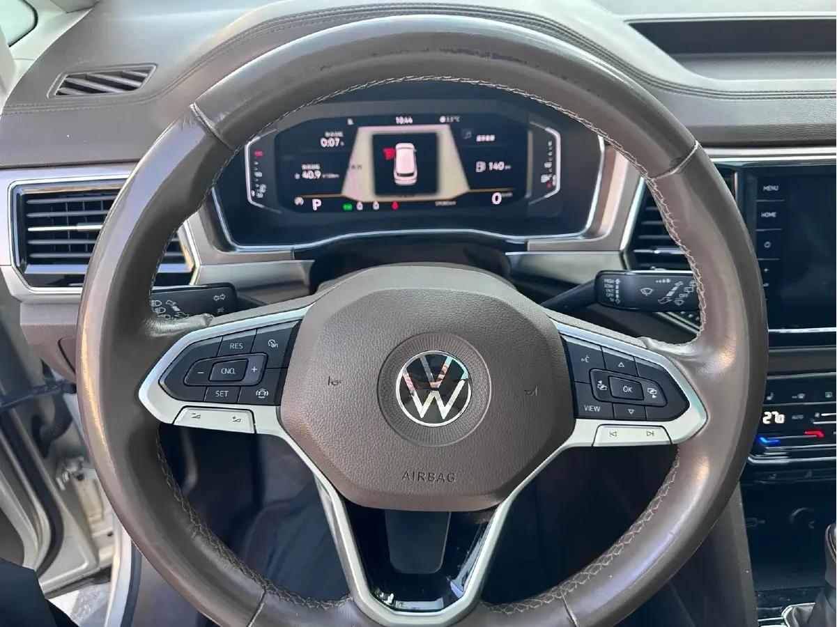 2020 Volkswagen Viloran 2.0T 186HP L4 7DCT,autocango,china used car exporter,china ev exporter,chinese used car exporter,chinese used ev exporter