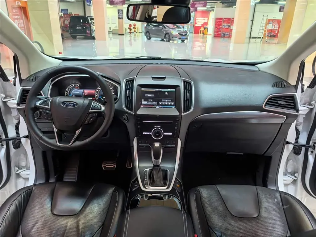 2016 Ford Edge 2.0T 245HP L4 6AT,autocango,china used car exporter,china ev exporter,chinese used car exporter,chinese used ev exporter