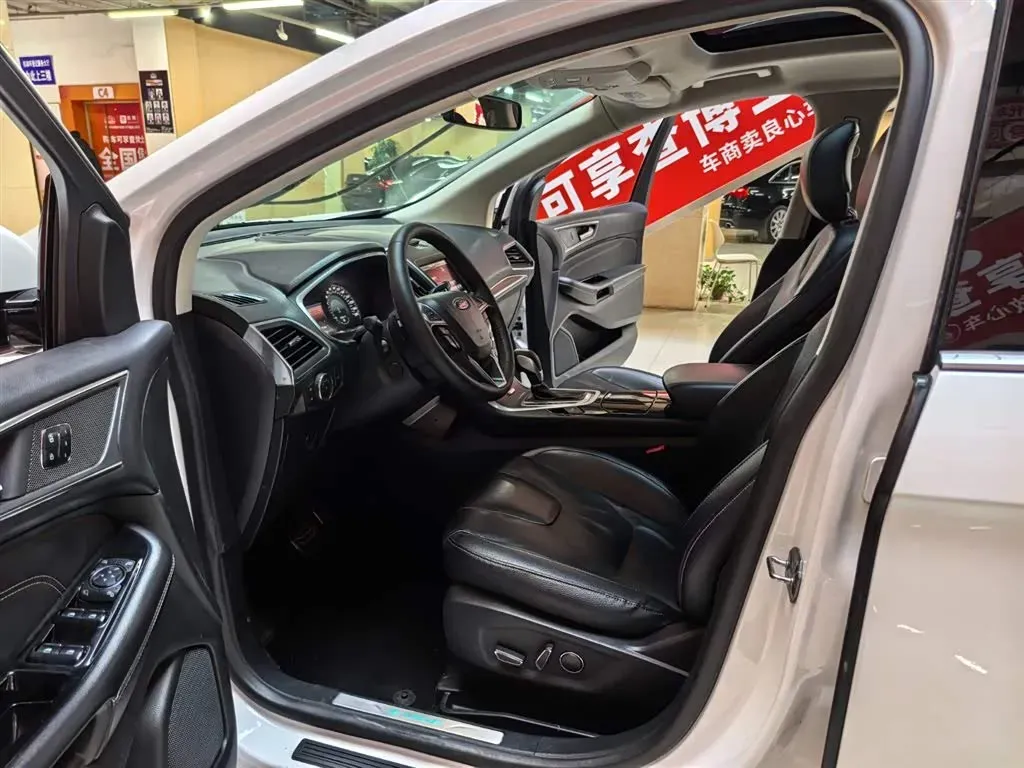 2016 Ford Edge 2.0T 245HP L4 6AT,autocango,china used car exporter,china ev exporter,chinese used car exporter,chinese used ev exporter