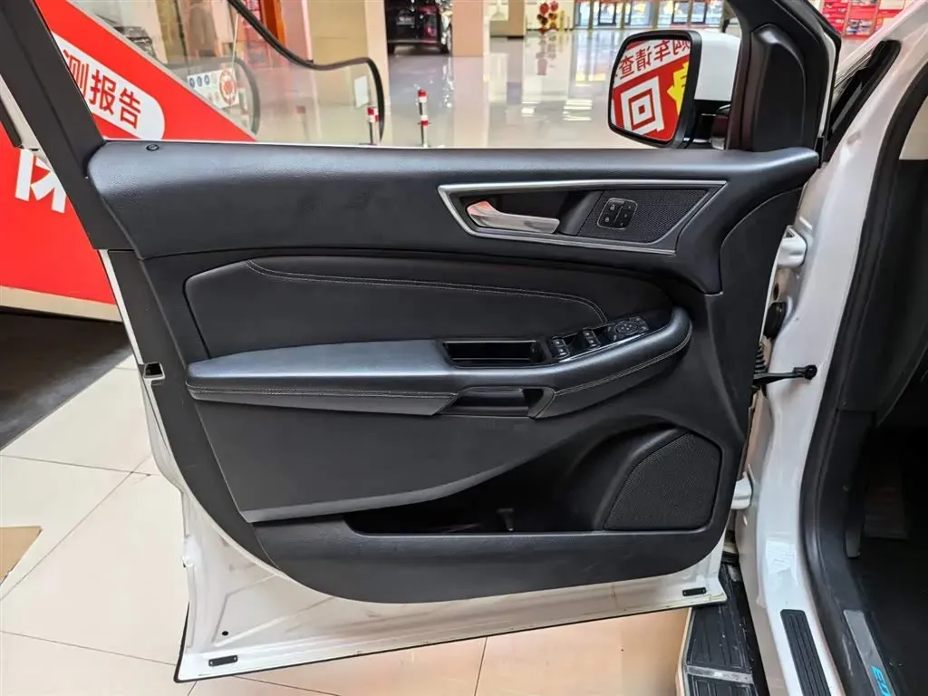 2016 Ford Edge 2.0T 245HP L4 6AT,autocango,china used car exporter,china ev exporter,chinese used car exporter,chinese used ev exporter