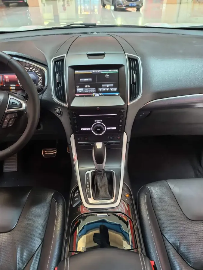 2016 Ford Edge 2.0T 245HP L4 6AT,autocango,china used car exporter,china ev exporter,chinese used car exporter,chinese used ev exporter