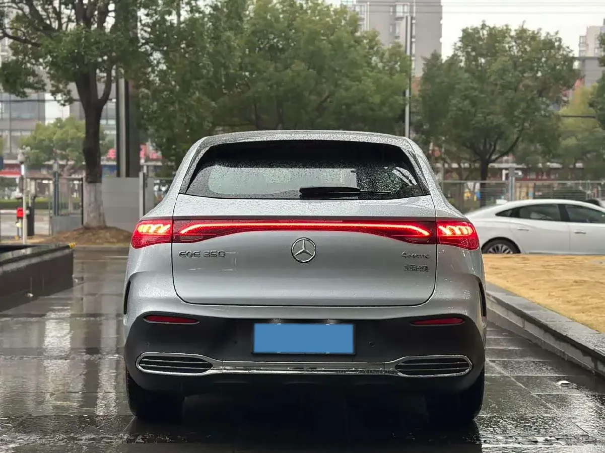 2023 Mercedes-Benz EQE SUV BEV 96.1KWH,autocango,china used car exporter,china ev exporter,chinese used car exporter,chinese used ev exporter