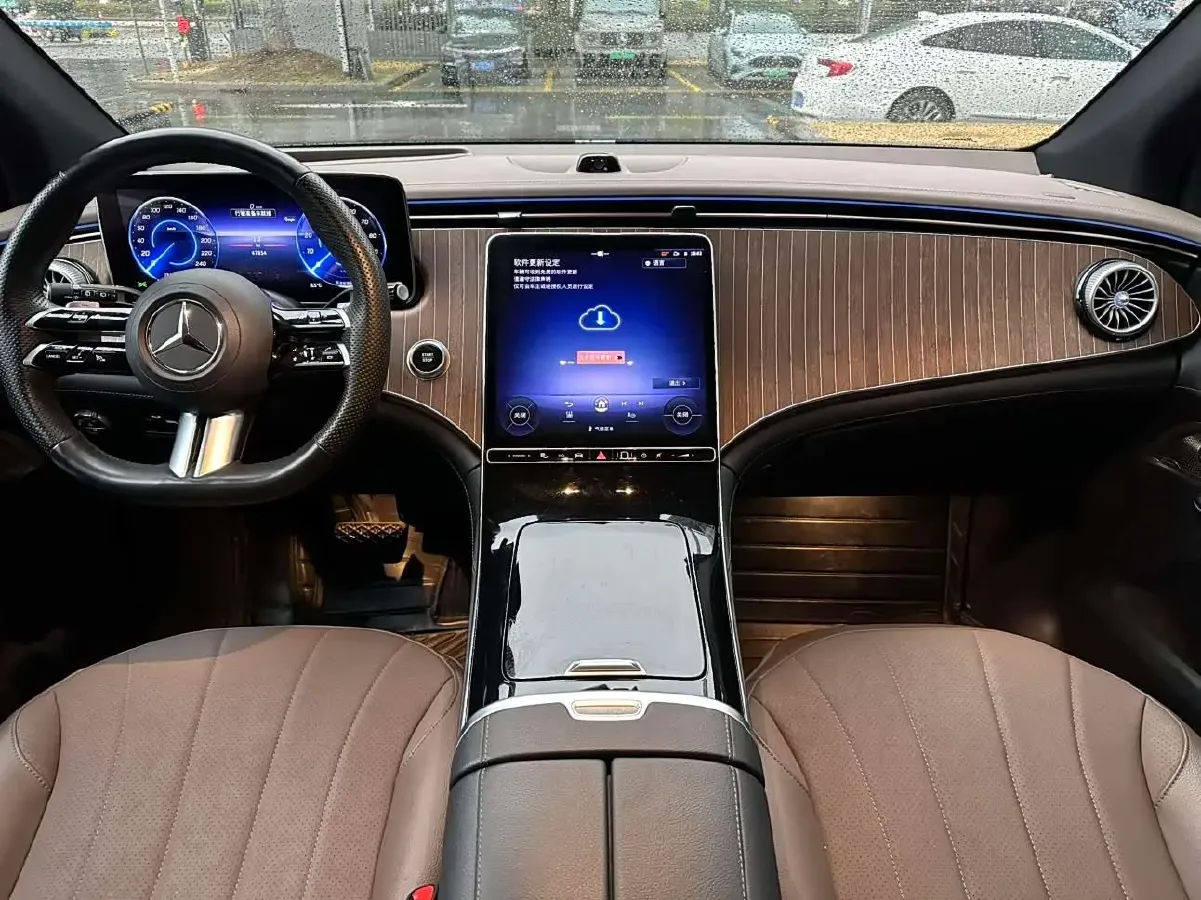 2023 Mercedes-Benz EQE SUV BEV 96.1KWH,autocango,china used car exporter,china ev exporter,chinese used car exporter,chinese used ev exporter