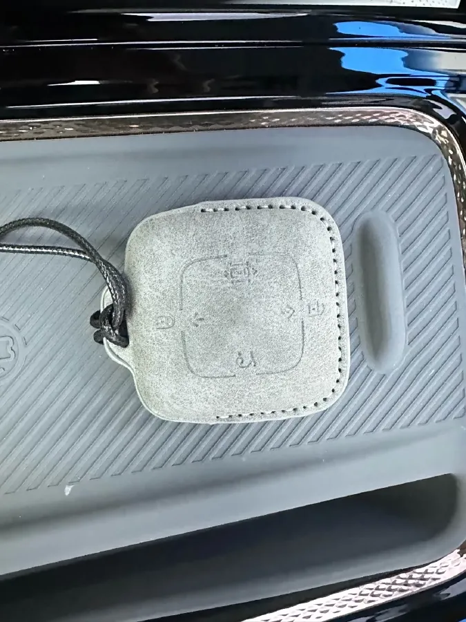 2025 Zeekr MIX BEV 102KWH,autocango,china used car exporter,china ev exporter,chinese used car exporter,chinese used ev exporter