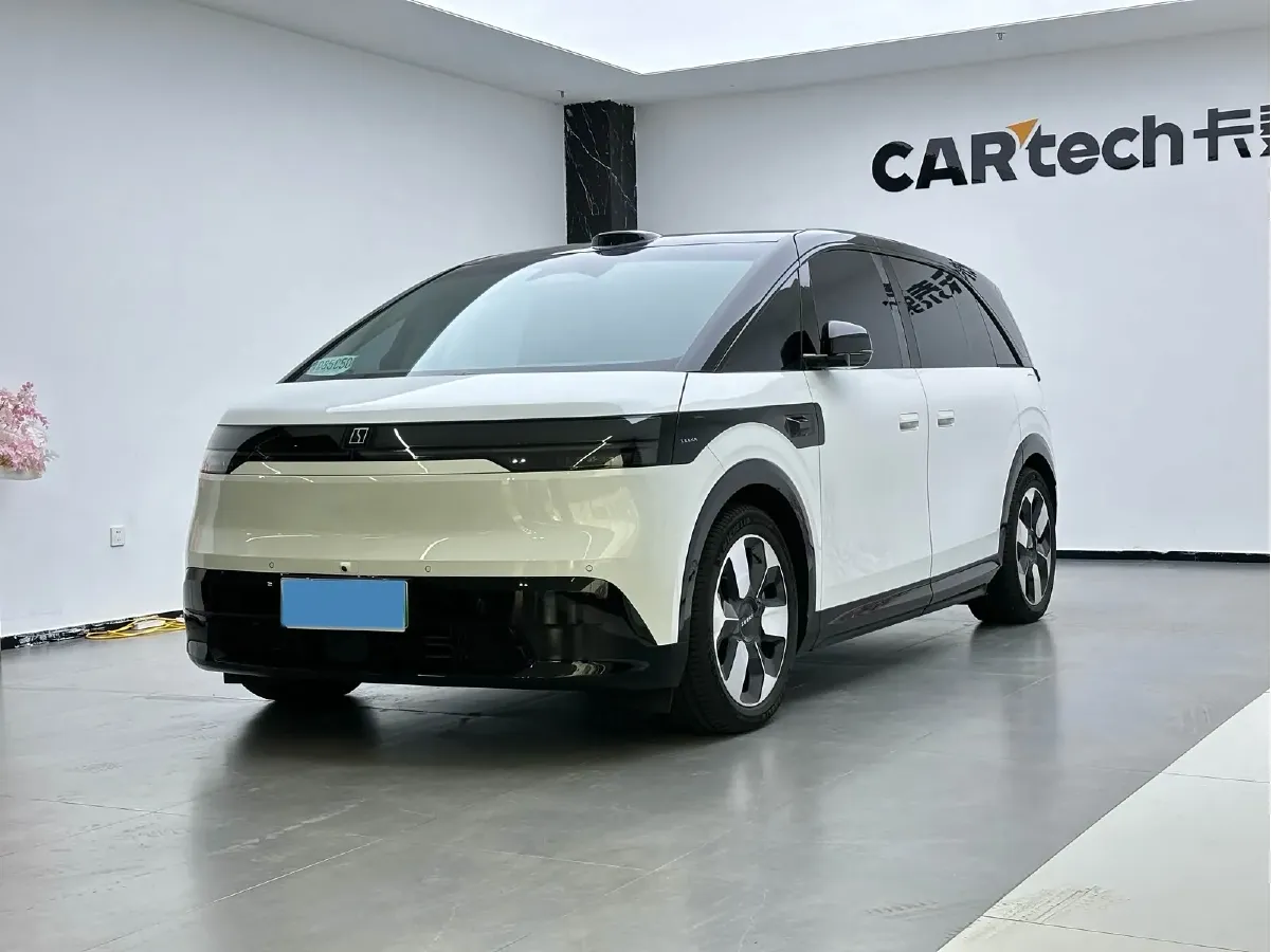2025 Zeekr MIX BEV 102KWH,autocango,china used car exporter,china ev exporter,chinese used car exporter,chinese used ev exporter