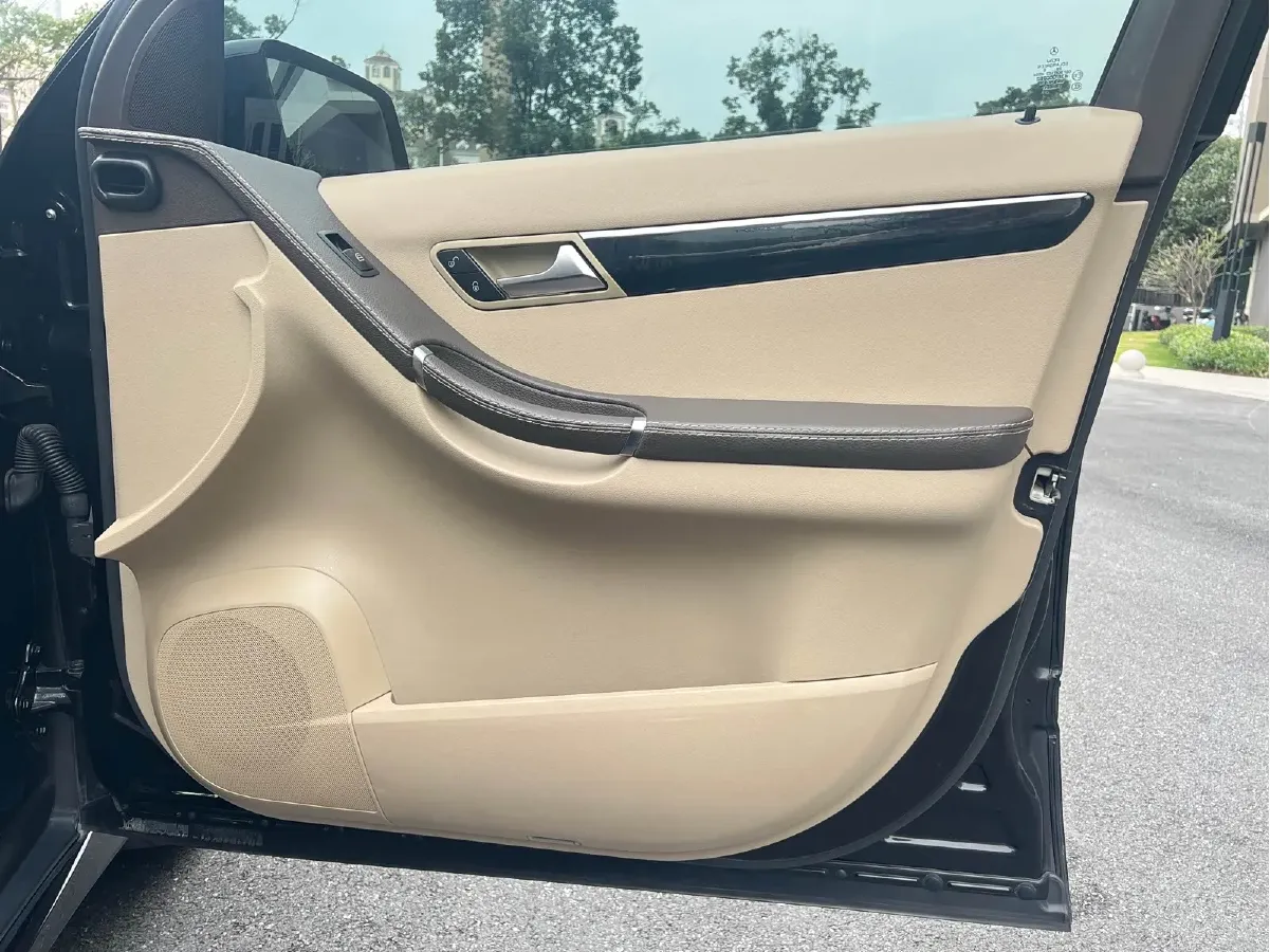 2015 Mercedes-Benz R Class 3.0T 333HP V6 7AT,autocango,china used car exporter,china ev exporter,chinese used car exporter,chinese used ev exporter