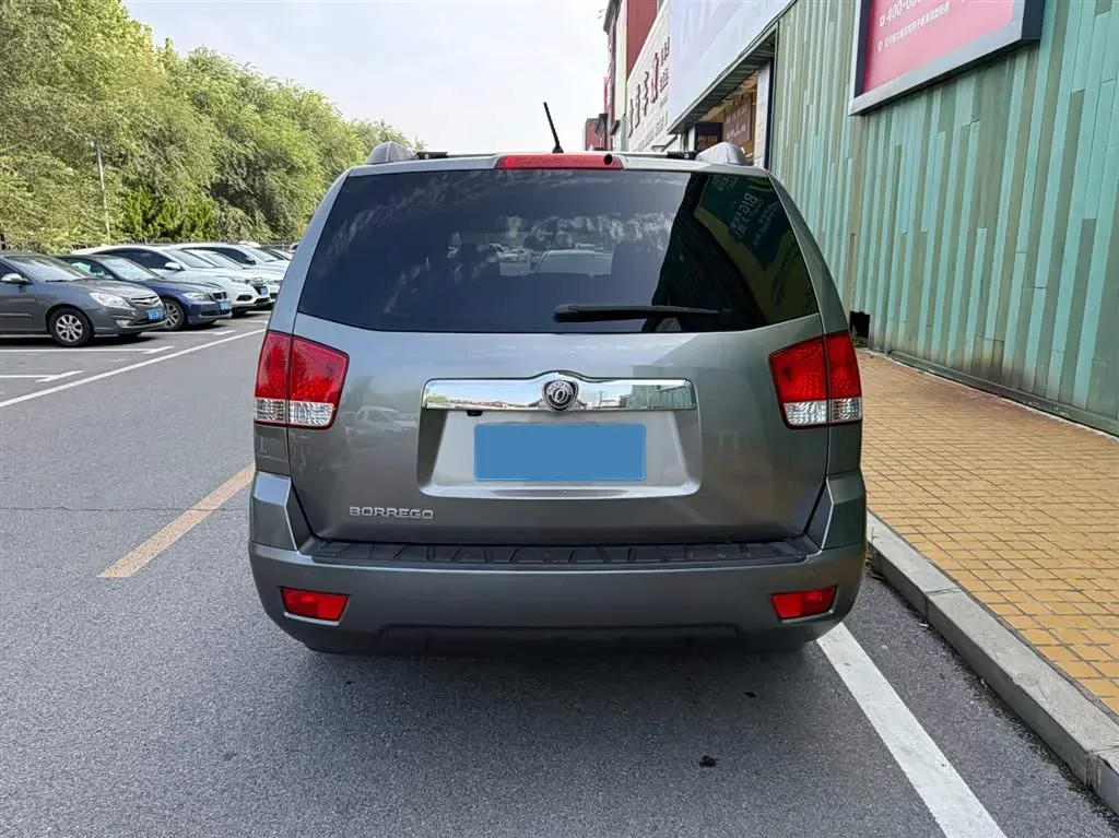 2013 Kia Borrego 3.8L 274HP V6 5AT,autocango,china used car exporter,china ev exporter,chinese used car exporter,chinese used ev exporter