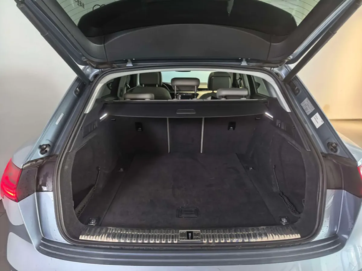 2021 Audi e-tron BEV 96.7KWH,autocango,china used car exporter,china ev exporter,chinese used car exporter,chinese used ev exporter