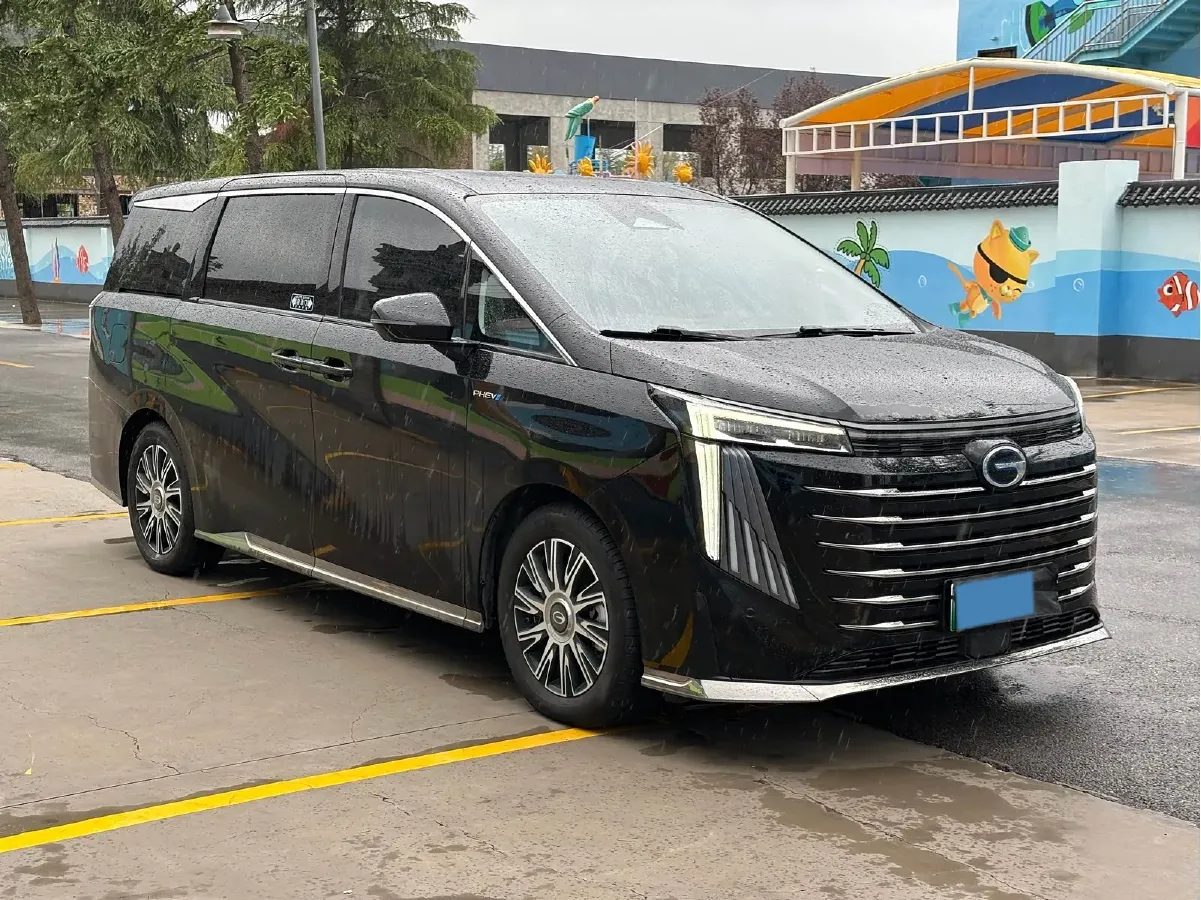 2023 GAC Trumpchi E9 2.0T 190HP L4 2DHT PHEV 25.57KWH,autocango,china used car exporter,china ev exporter,chinese used car exporter,chinese used ev exporter