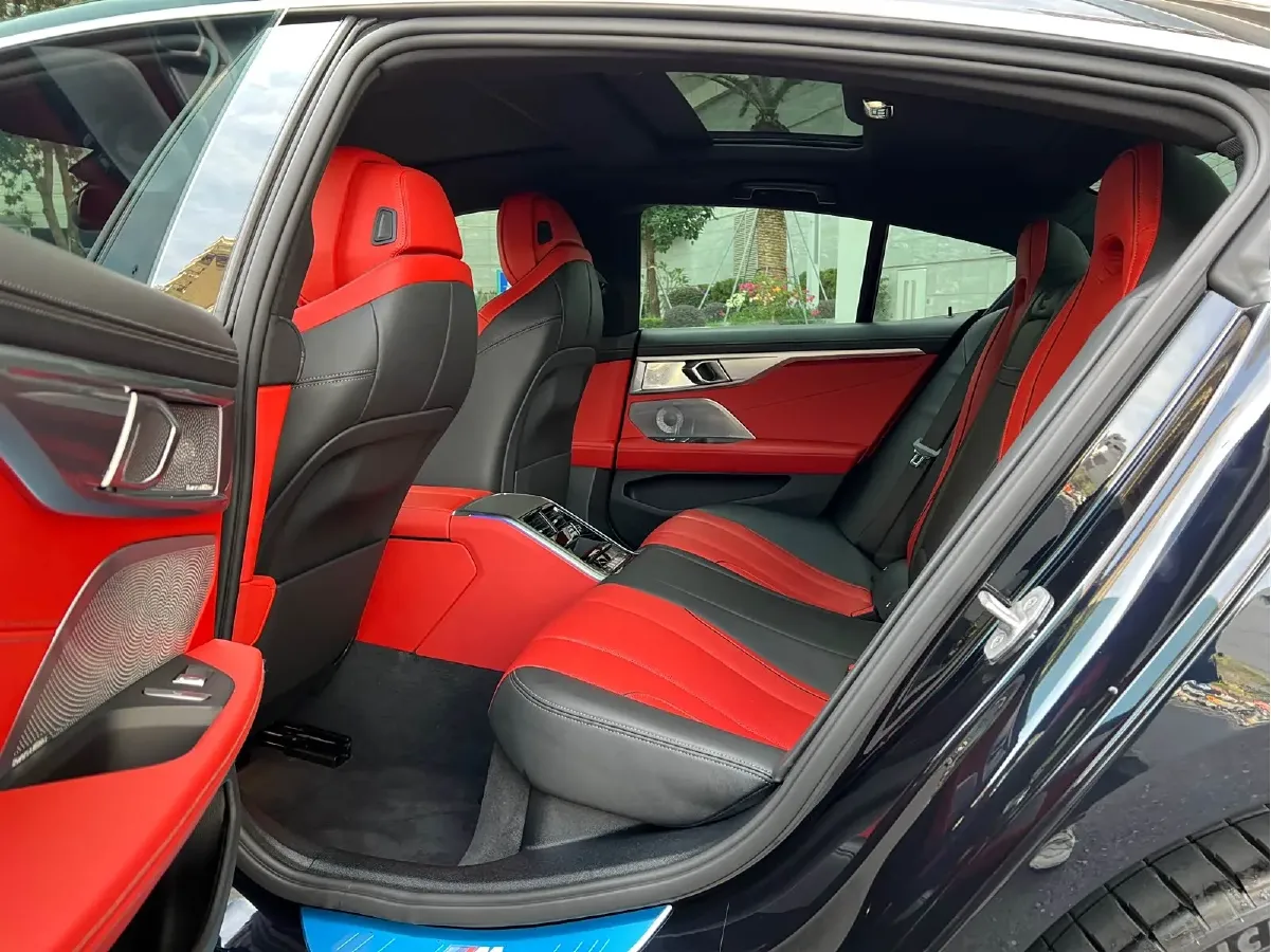 2021 BMW 8 Series 3.0T 340HP L6 8AT,autocango,china used car exporter,china ev exporter,chinese used car exporter,chinese used ev exporter