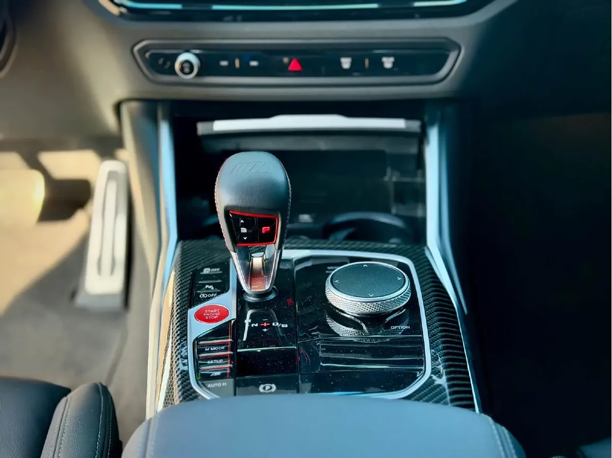 2024 BMW M2 3.0T 480HP L6 8AT,autocango,china used car exporter,china ev exporter,chinese used car exporter,chinese used ev exporter