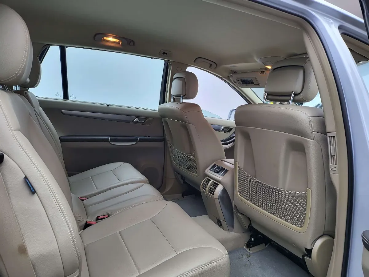 2011 Mercedes-Benz R Class 3.0L 245HP V6 7AT,autocango,china used car exporter,china ev exporter,chinese used car exporter,chinese used ev exporter