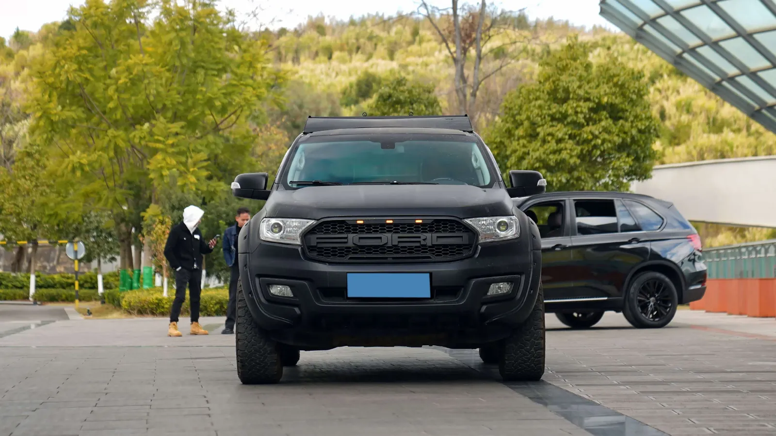 2016 Ford Everest 2.0T 245HP L4 6AT,autocango,china used car exporter,china ev exporter,chinese used car exporter,chinese used ev exporter