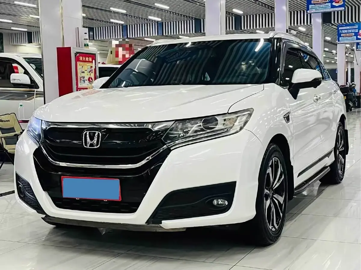 2017 Honda UR-V 1.5T 193HP L4 CVT