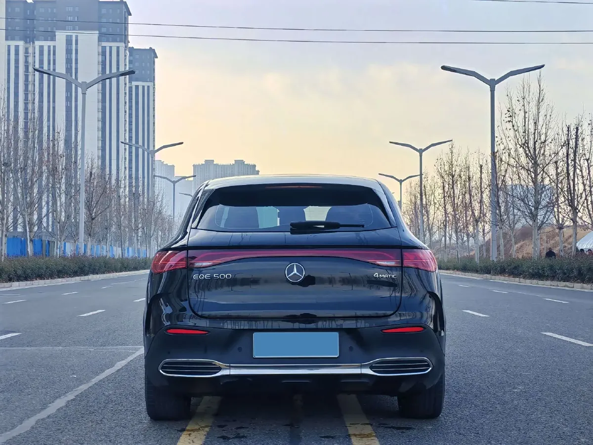 2024 Mercedes-Benz EQE SUV BEV 96.1KWH,autocango,china used car exporter,china ev exporter,chinese used car exporter,chinese used ev exporter