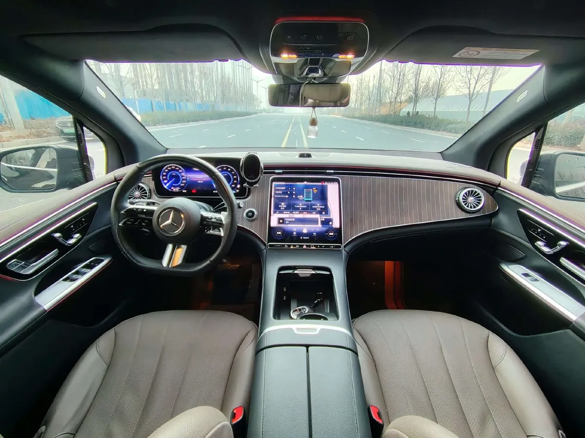 2024 Mercedes-Benz EQE SUV BEV 96.1KWH,autocango,china used car exporter,china ev exporter,chinese used car exporter,chinese used ev exporter