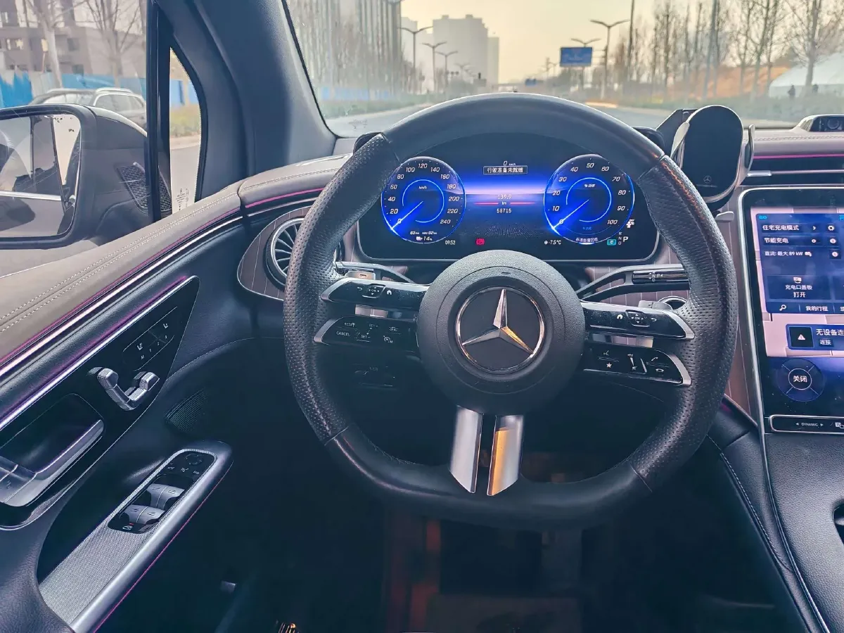 2024 Mercedes-Benz EQE SUV BEV 96.1KWH,autocango,china used car exporter,china ev exporter,chinese used car exporter,chinese used ev exporter