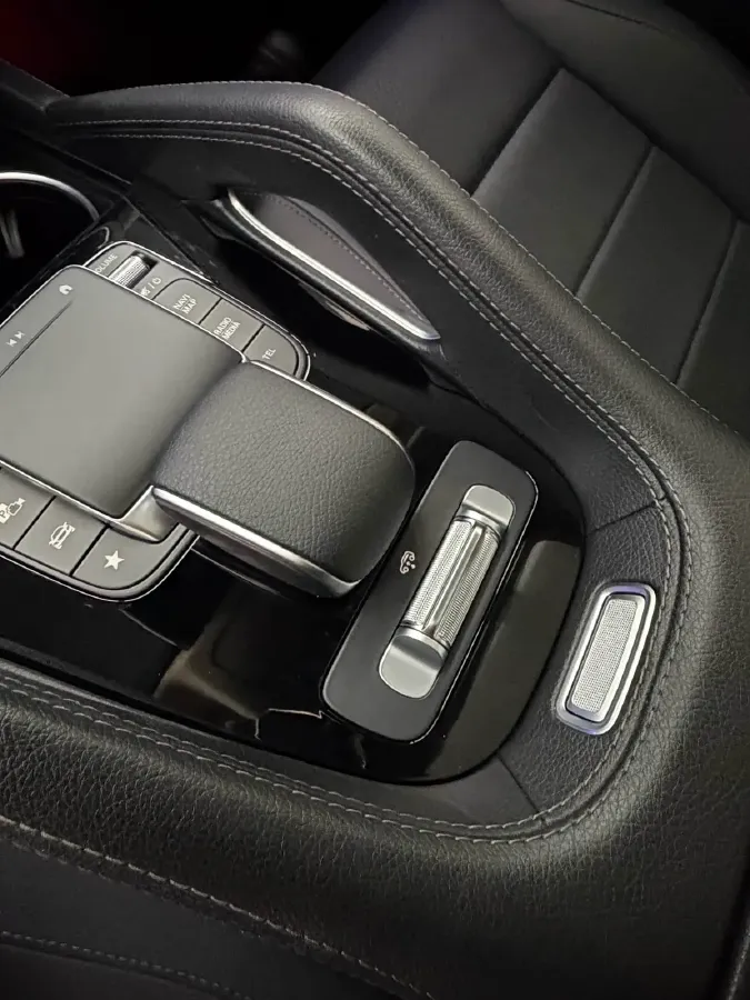 2022 Mercedes-Benz GLE Coupe 2.0T 258HP L4 9AT,autocango,china used car exporter,china ev exporter,chinese used car exporter,chinese used ev exporter