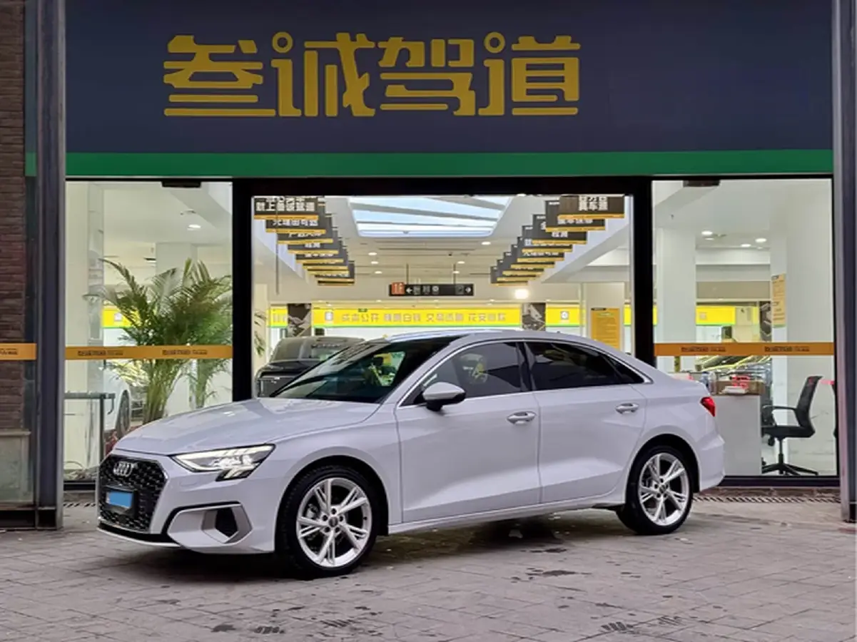 2021 Audi A3 1.4T 150HP L4 7DCT