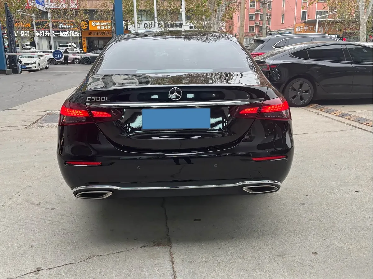 2023 Mercedes-Benz E Class 2.0T 258HP L4 9AT,autocango,china used car exporter,china ev exporter,chinese used car exporter,chinese used ev exporter
