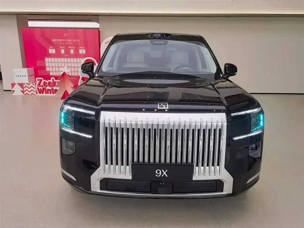 2025 Zeekr 9X 2.0T 279HP L4 1DHT PHEV,autocango,china used car exporter,china ev exporter,chinese used car exporter,chinese used ev exporter