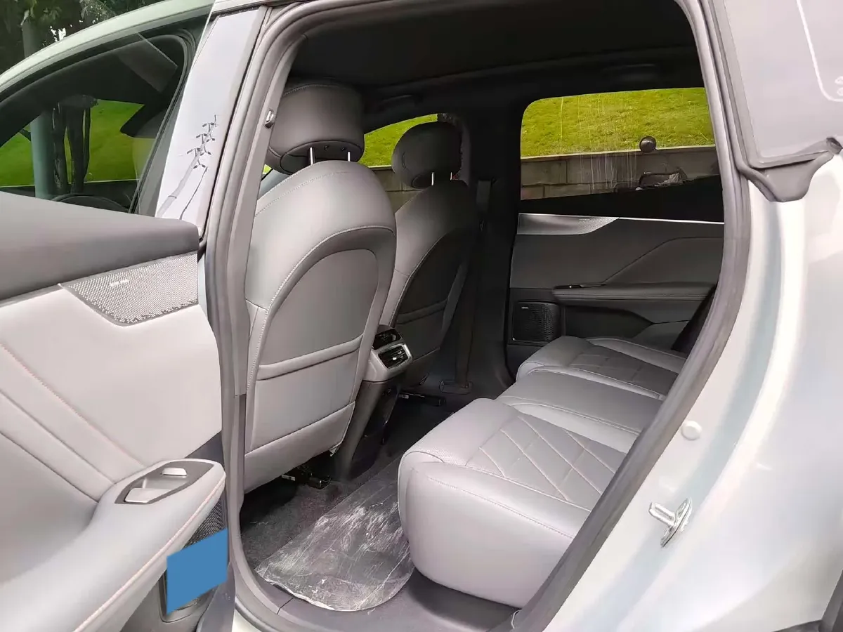 2024 Deepal S05 BEV 56.12KWH,autocango,china used car exporter,china ev exporter,chinese used car exporter,chinese used ev exporter