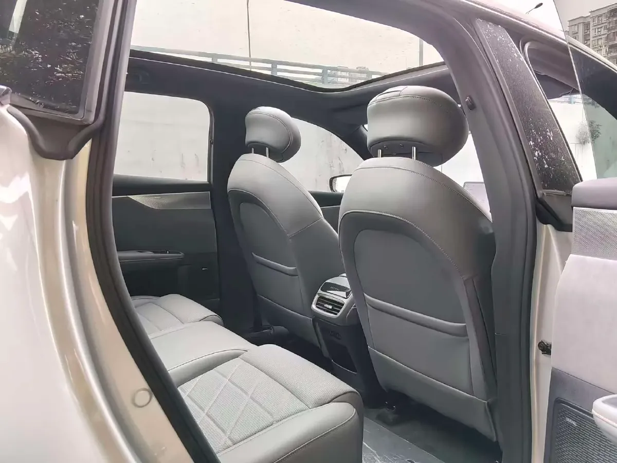 2024 Deepal S05 BEV 56.12KWH,autocango,china used car exporter,china ev exporter,chinese used car exporter,chinese used ev exporter