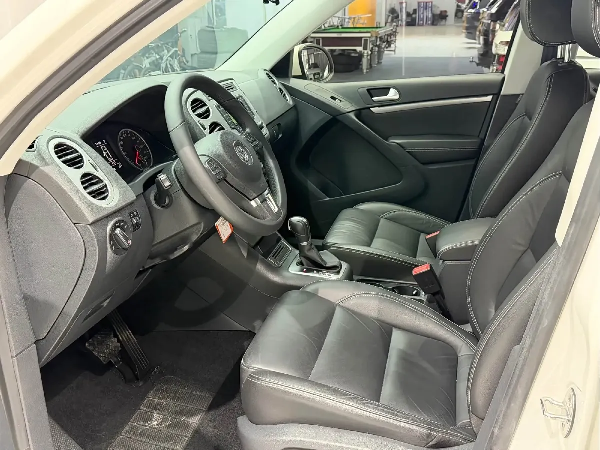 2016 Volkswagen Tiguan 1.8T 160HP L4 6AT,autocango,china used car exporter,china ev exporter,chinese used car exporter,chinese used ev exporter