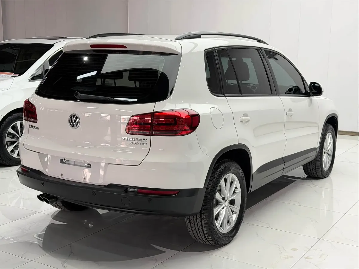 2016 Volkswagen Tiguan 1.8T 160HP L4 6AT,autocango,china used car exporter,china ev exporter,chinese used car exporter,chinese used ev exporter