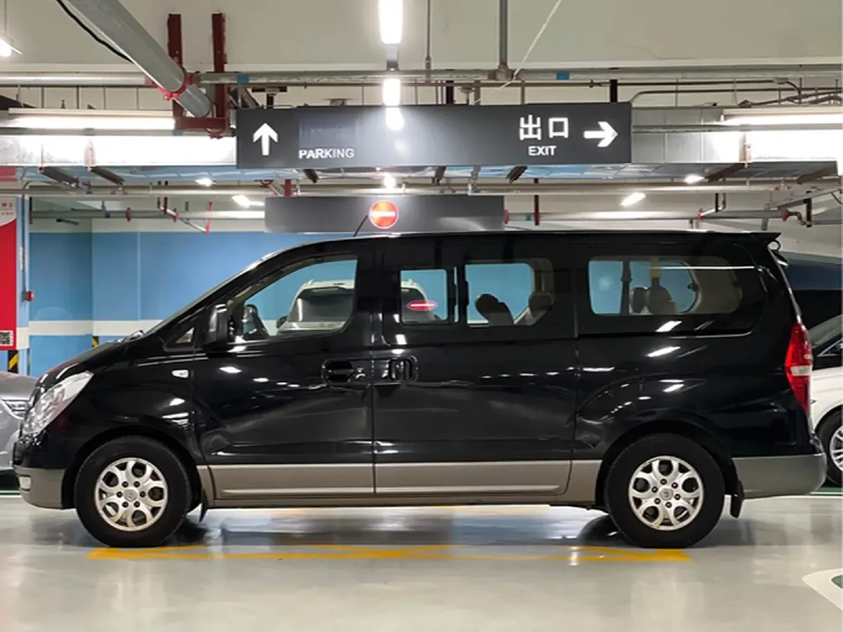 2011 Hyundai H-1 Wagon 2.4L 173HP L4 4AT,autocango,china used car exporter,china ev exporter,chinese used car exporter,chinese used ev exporter