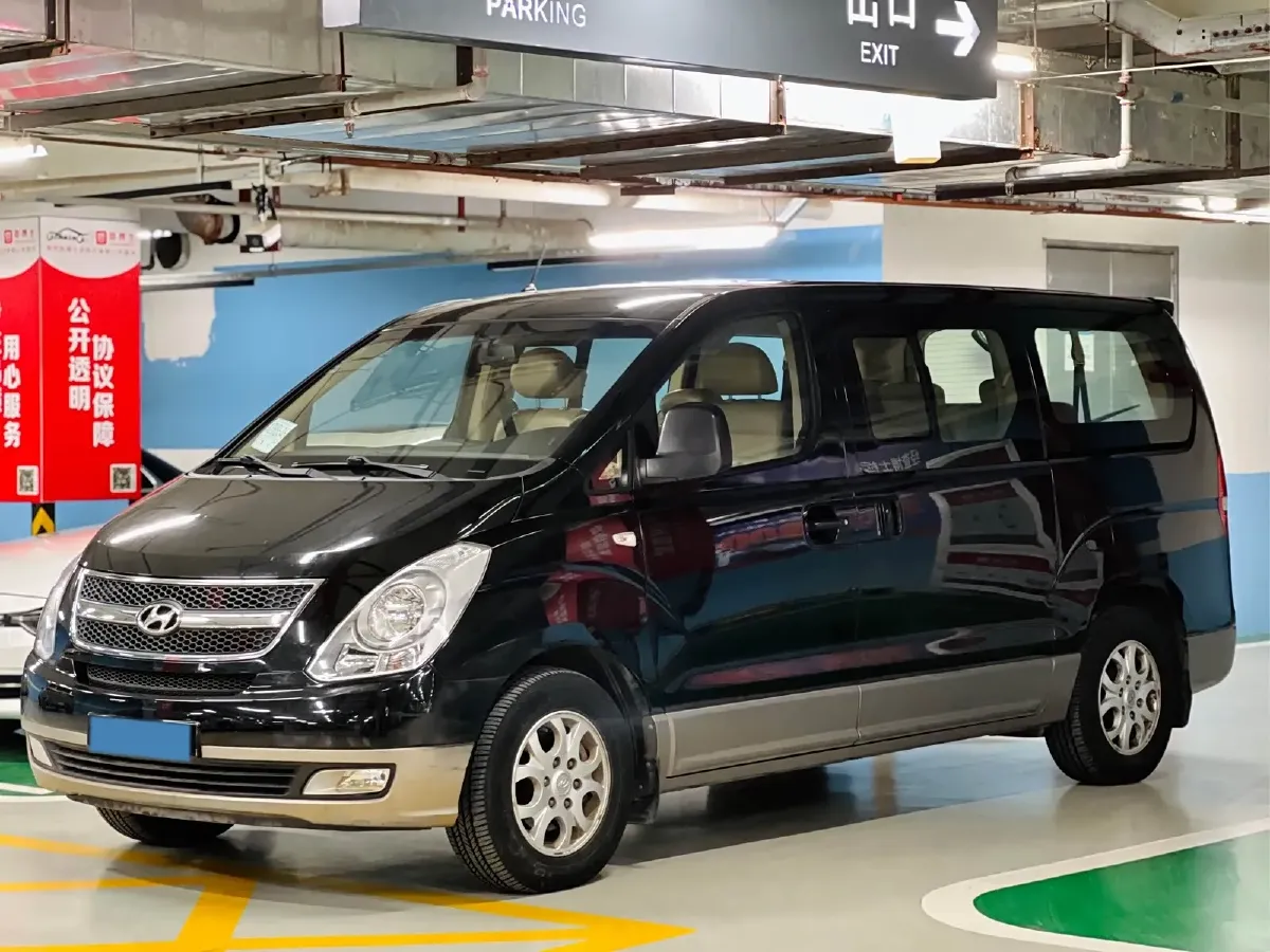 2011 Hyundai H-1 Wagon 2.4L 173HP L4 4AT,autocango,china used car exporter,china ev exporter,chinese used car exporter,chinese used ev exporter