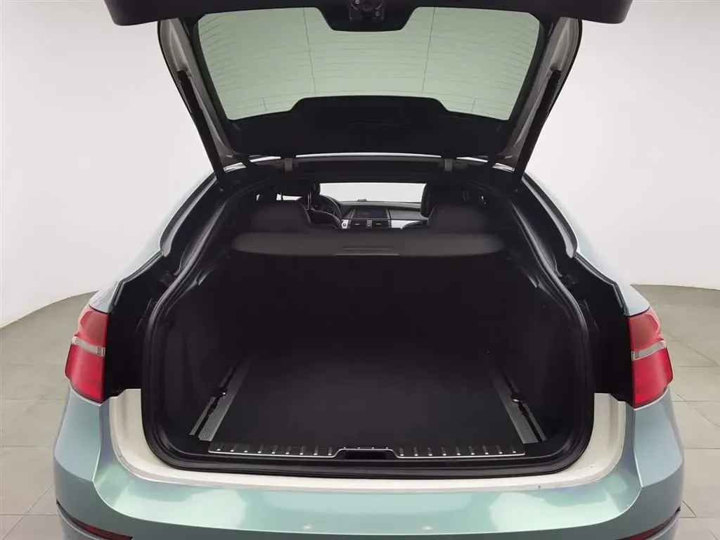 2010 BMW X6 M 4.4T 555HP V8 6AT,autocango,china used car exporter,china ev exporter,chinese used car exporter,chinese used ev exporter