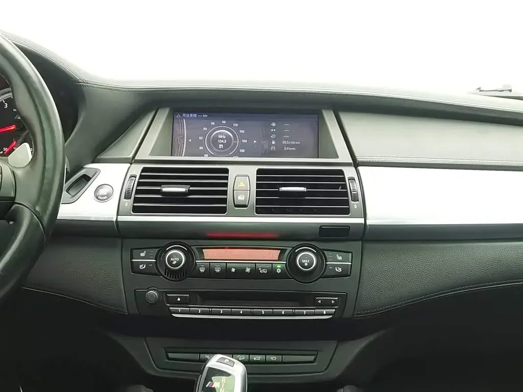 2010 BMW X6 M 4.4T 555HP V8 6AT,autocango,china used car exporter,china ev exporter,chinese used car exporter,chinese used ev exporter