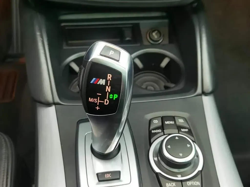 2010 BMW X6 M 4.4T 555HP V8 6AT,autocango,china used car exporter,china ev exporter,chinese used car exporter,chinese used ev exporter