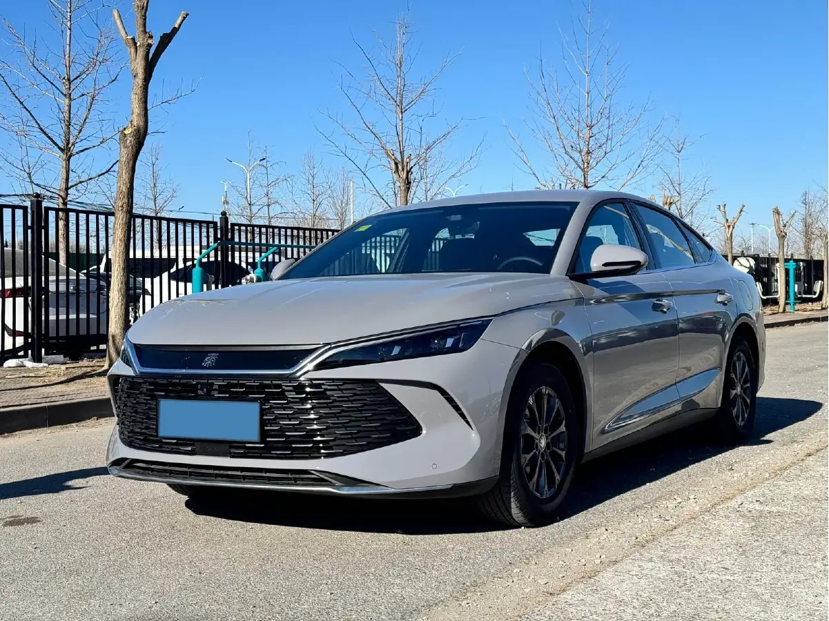 2026 BYD QinL 1.5L 101HP L4 E-CVT PHEV